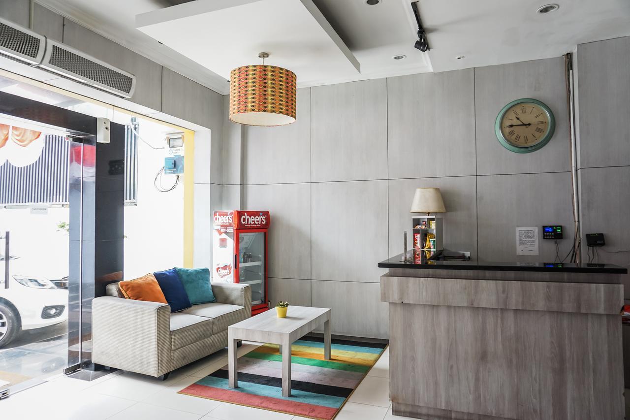 Oyo 119 Belvena Hotel Jakarta Eksteriør billede