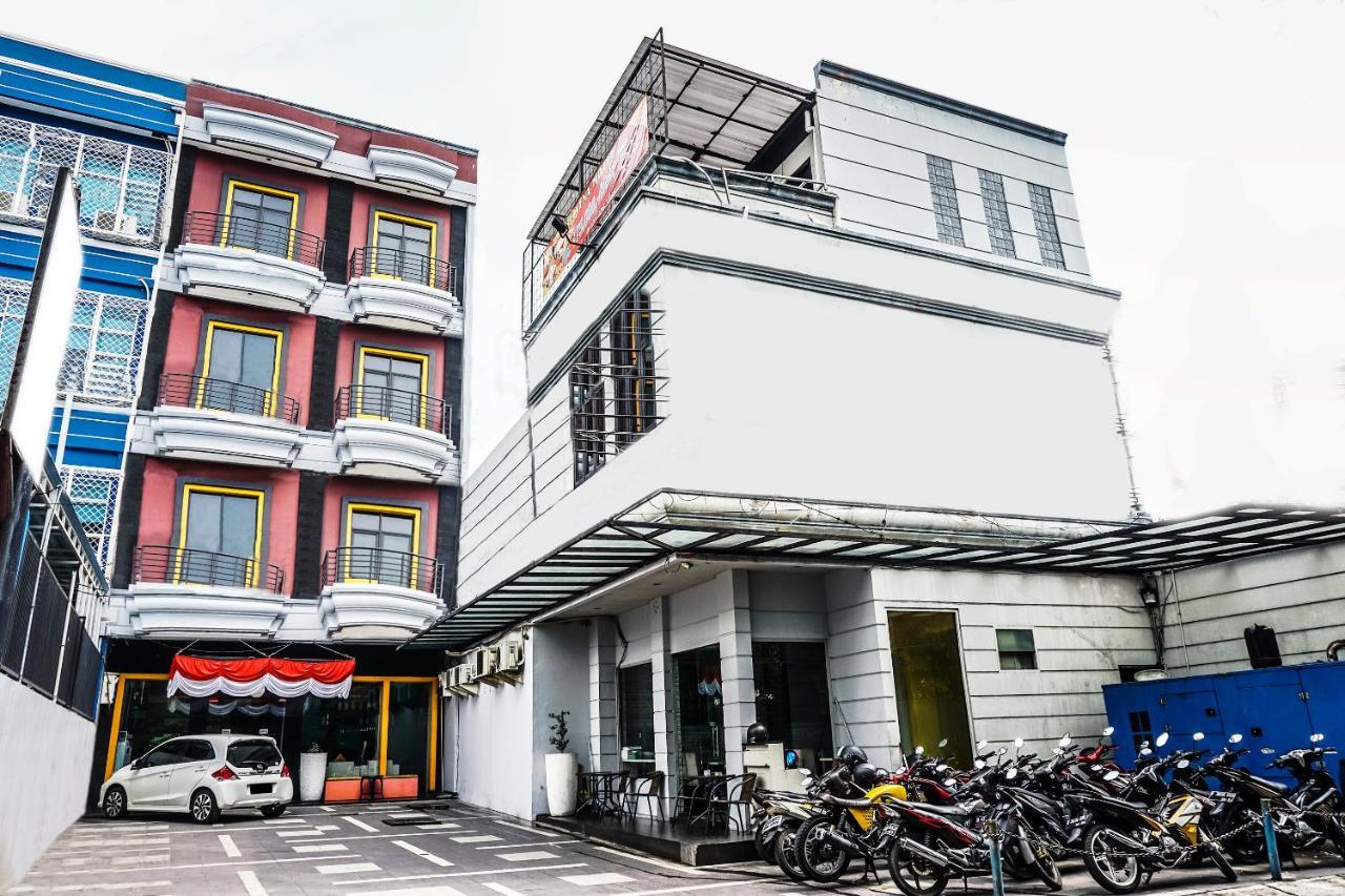 Oyo 119 Belvena Hotel Jakarta Eksteriør billede