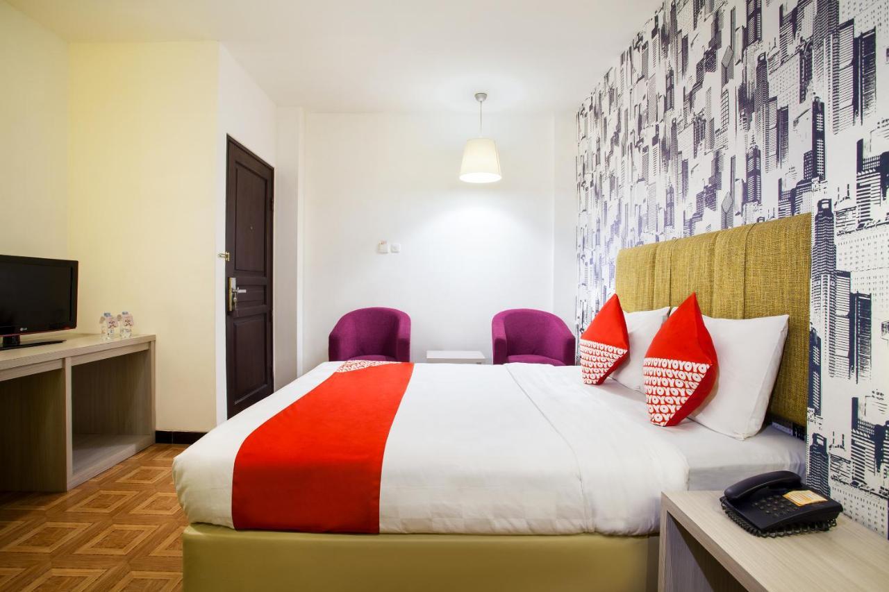 Oyo 119 Belvena Hotel Jakarta Eksteriør billede